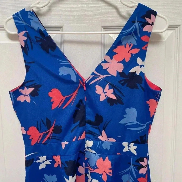 Vince Camuto I 4 - Picture 11 of 13